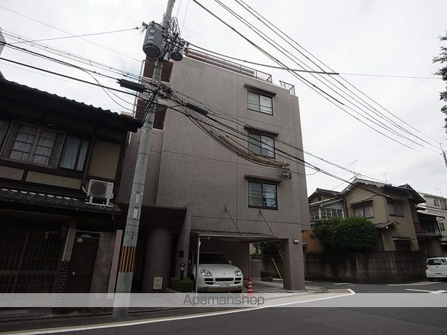 ピュア衣笠の外観写真