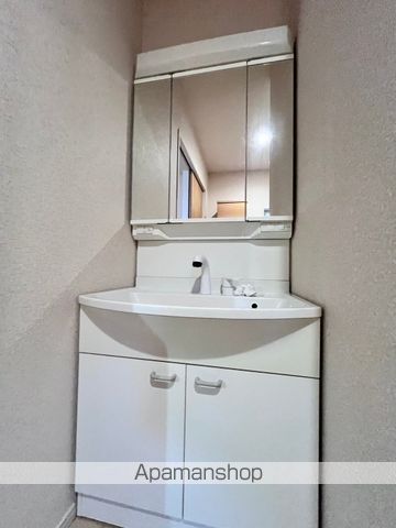 菱沼2丁目戸建の内装写真