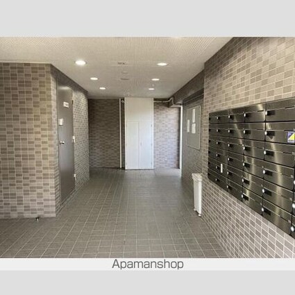 エテルノ豊春[3LDK/68.25m2]のエントランス