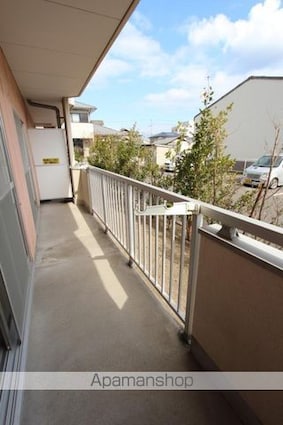 ロイヤル泉[2LDK/52.97m2]のバルコニー