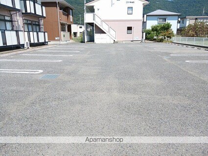 ＧＲＥＥＮハイツ赤地　Ｂ[1LDK/40.04m2]の駐車場