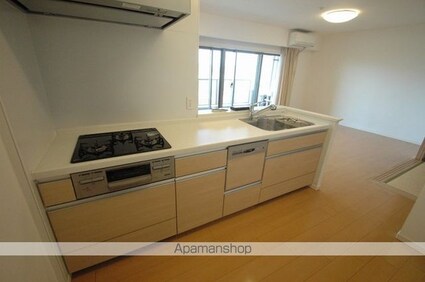 ポレスター緑町公園[3LDK/78.68m2]のキッチン