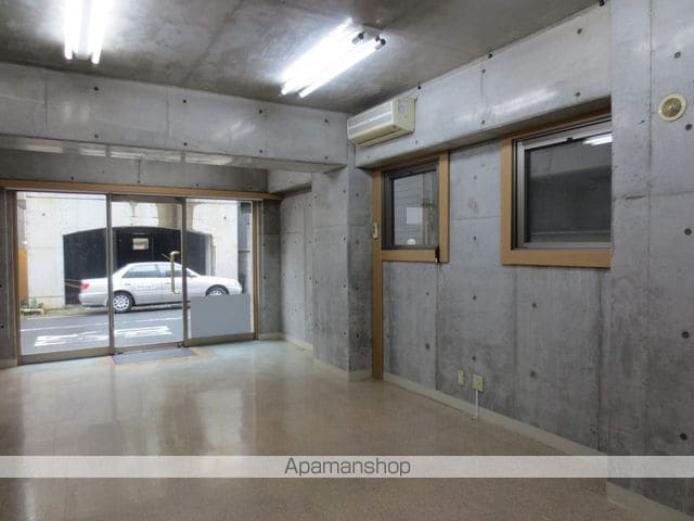 KY・BLD7の玄関写真