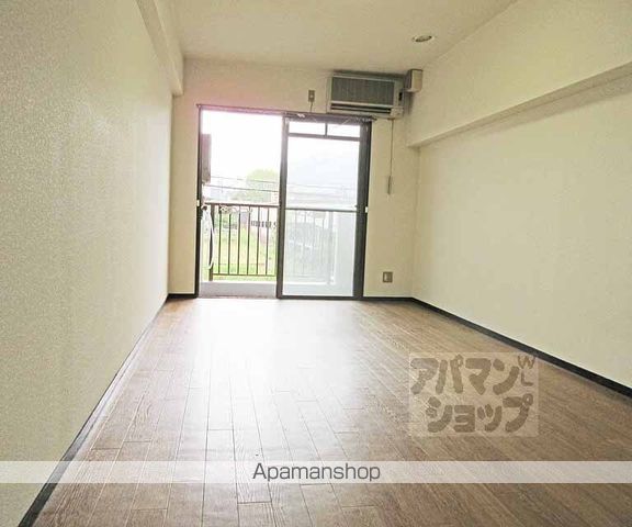 プルミエール勧修寺の内装写真