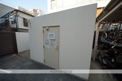 カスタリア新宿７丁目[2DK/50.22m2]の共用部4