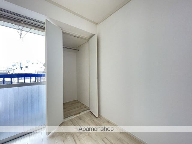 ブランドール松前町[1R/17.82m2]の収納