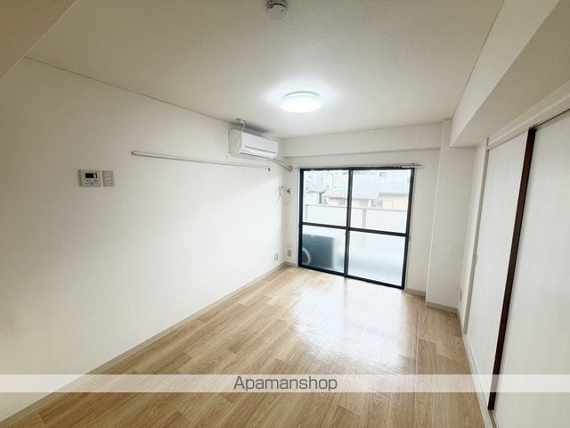 レジデンス穂苅の内装写真
