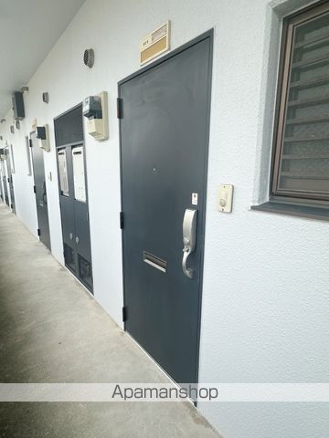 ファンタハウスの玄関写真