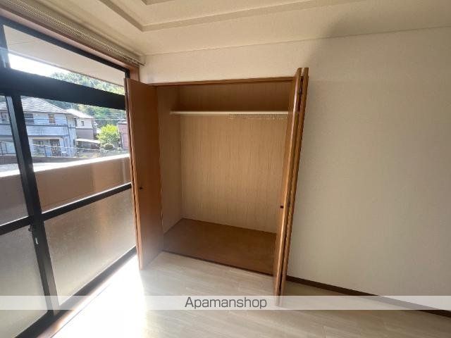 グローハイツIの内装写真