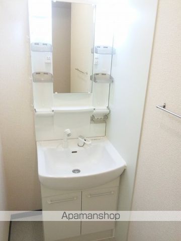 レオネクスト岡IIIの内装写真