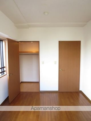 エトワール宇喜田[2LDK/66.83m2]の共用部3