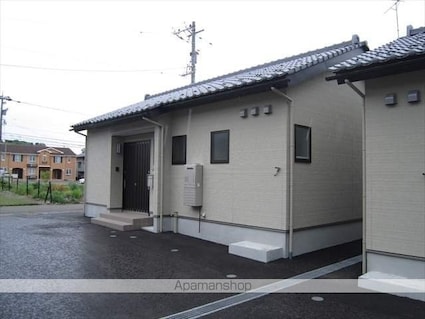 Ｐｅａｃｅｆｕｌ　Ｔｏｗｎ[2DK/53.01m2]の外観1