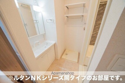 イーストブルー　Ⅱ[2LDK/52.82m2]の洗面所