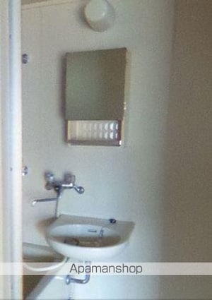 ドミエール高松[2DK/42.7m2]の洗面所