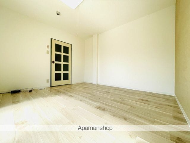 シャルマン清水の内装写真