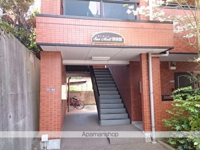 サンモール津田沼の玄関写真