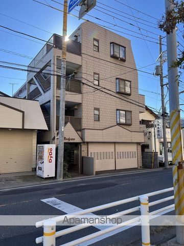 ロッキー鷺沼の外観写真