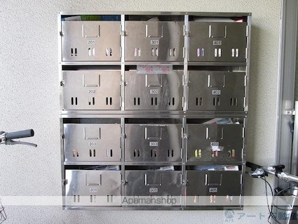 イエローコーポ[1K/18.03m2]のエントランス2