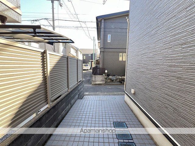 レオパレスラヴィーの外観写真