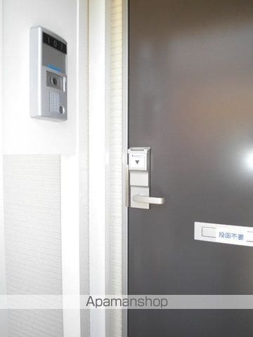 レオネクストTOMAIIの玄関写真