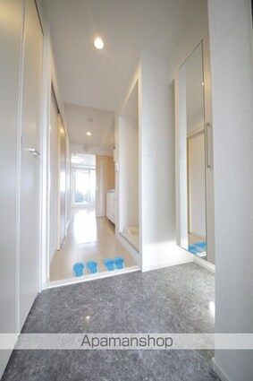 フェイバーＪ．ＯーⅣ[1K/27.84m2]の玄関