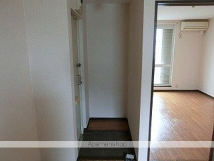 岩手県盛岡市月が丘１丁目[3DK/52.99m2]の玄関