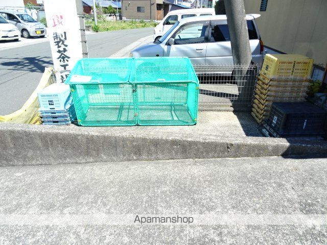 リバーサイドいりのの外観写真