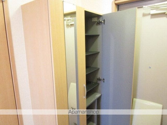 ヴェルドミール Aの内装写真