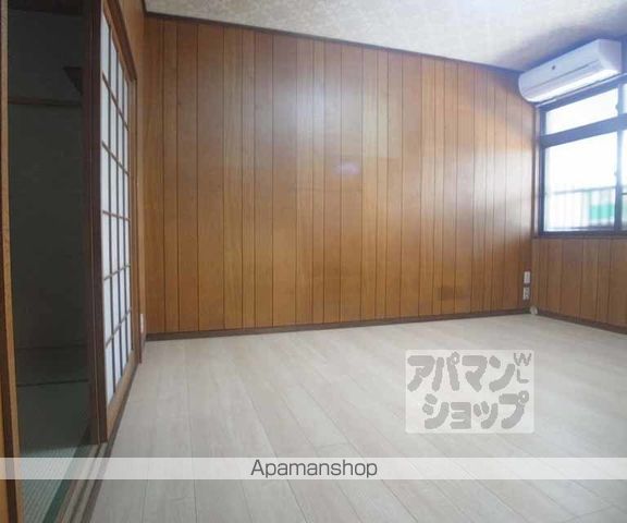 山陰本線 円町駅 徒歩13分 3階建 築48年の内装写真