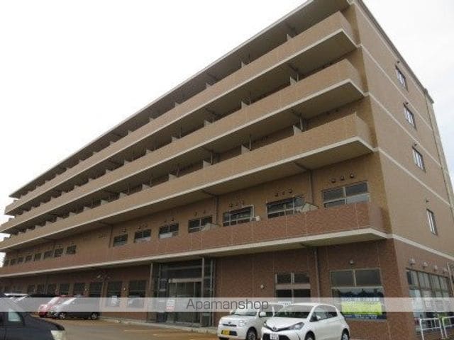 ファーストクラス市民病院前の外観写真