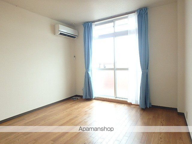 レジデンスカープ大宮の内装写真