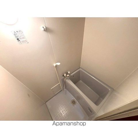 アンプルール 茨木の内装写真