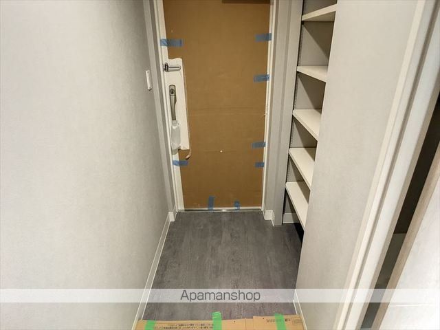 CRESCI LA ZONAの内装写真