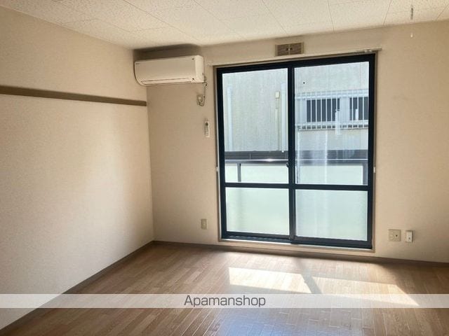 サンライズ春日 A棟の内装写真