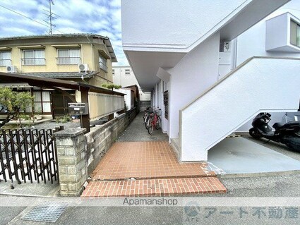 二宮桑原マンション[1R/28m2]のエントランス2