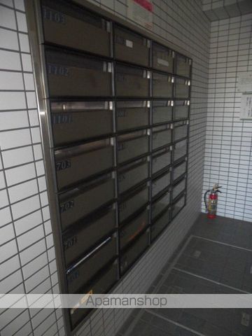 アークヒルズ中島公園の玄関写真