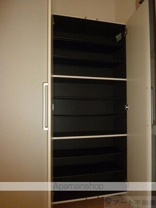 プリムローズ桜Ⅱ[1LDK/42.19m2]の内装1