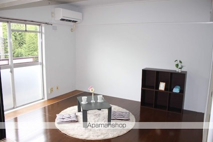 ヴィラナリー本郷１[2DK/38.46m2]のリビング・居間