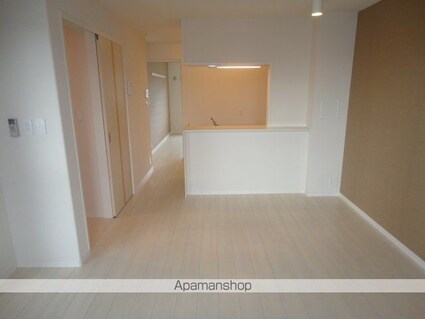 Ｐｅｅｒ　Ｍａｉｓｏｎ　Ⅱ[2LDK/61.52m2]のリビング・居間