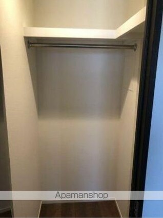 東京都新宿区富久町[2LDK/62.5m2]の収納