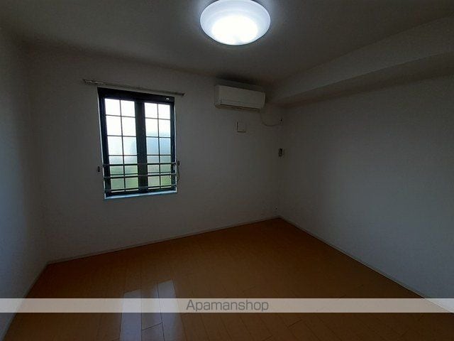 メゾン早坂 弐番館の内装写真