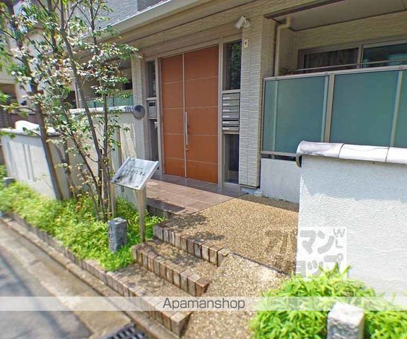 シャーメゾン東山の玄関写真
