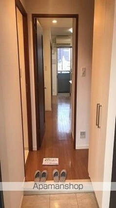 東京都新宿区西新宿８丁目[1DK/32.64m2]の内装1