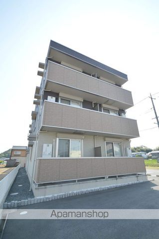 ファミール岡本IIIーDの外観写真