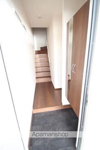 シャインポート屋島IV B棟の内装写真