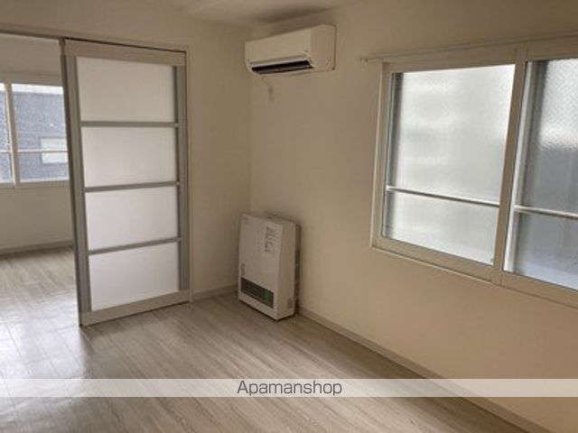 ヴレネージュ平岸WESTの内装写真