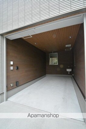 平成Ｂａｓｅ[1LDK/59.33m2]の駐車場2