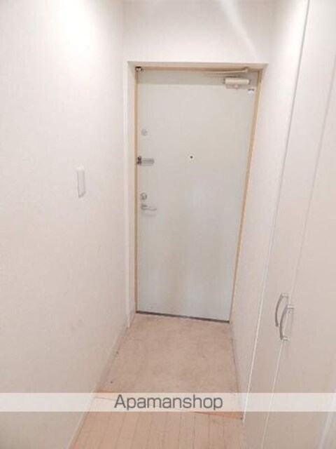 東京都立川市砂川町７丁目[1K/30.52m2]の玄関