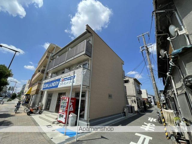 クレイノアズールの外観写真
