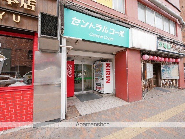 セントラルコーポの玄関写真